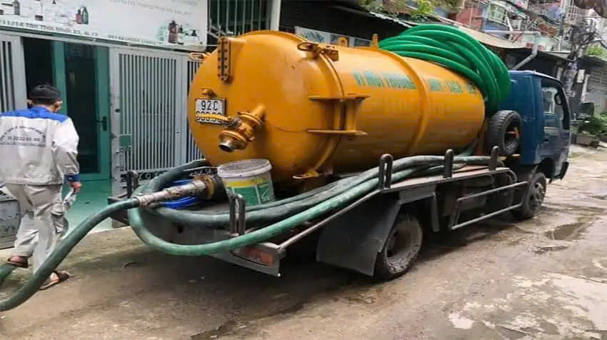 dịch vụ hút hầm cầu 3