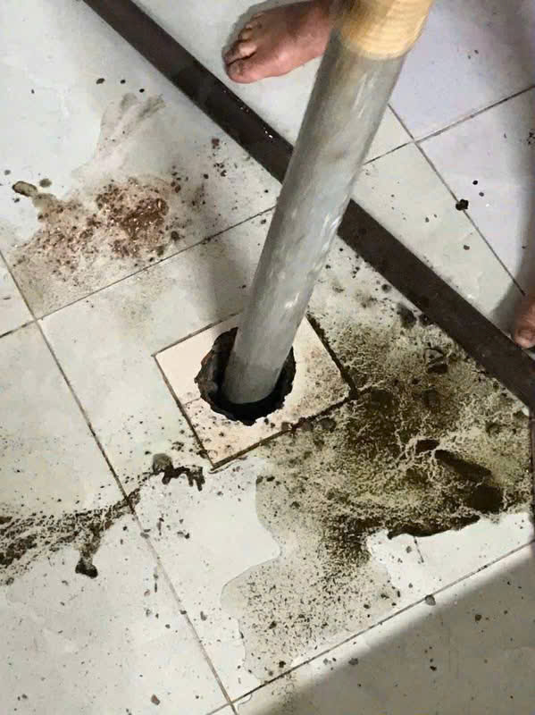 hút hầm cầu giá rẻ 2