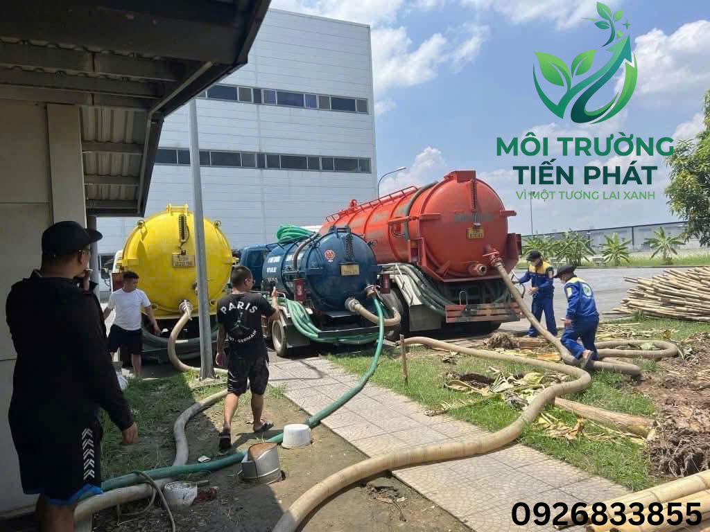 vận chuyển chất thải 2