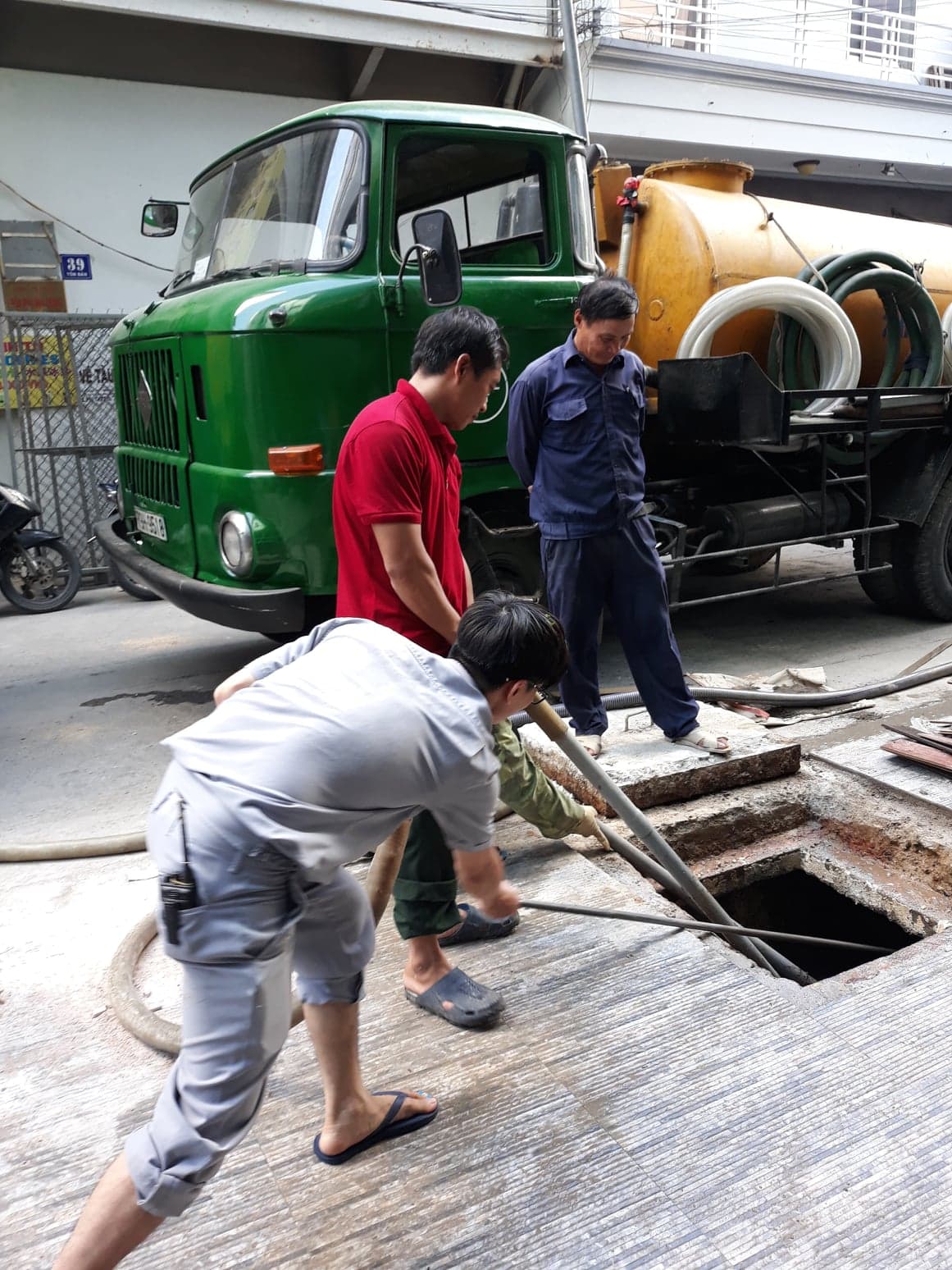 Vì Sao Nên Nạo Vét Hố Ga Định Kỳ?