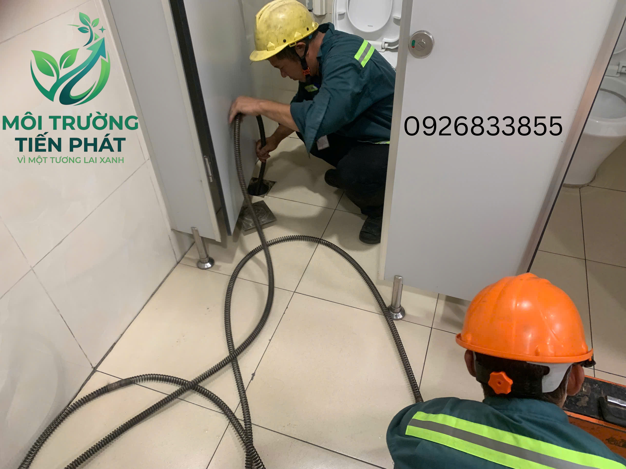 thông bồn cầu 2